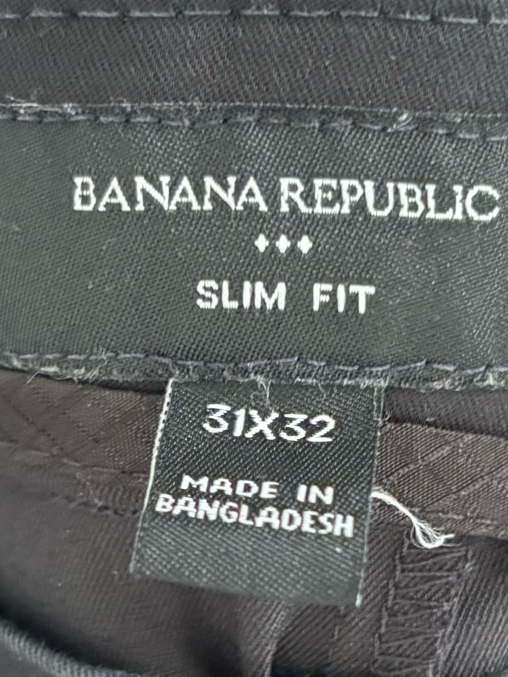 Banana Republic core temp chino pants. Set of two black and grey. Size 31x32 - Picture 5 of 5